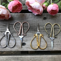 Mauds - Chinese Love Scissors