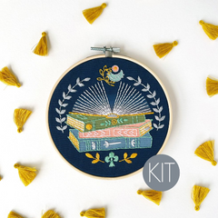 Rikrack - Reader Embroidery Kit