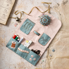 Corinne Lapierre - Sewing Roll Felt Craft Kit