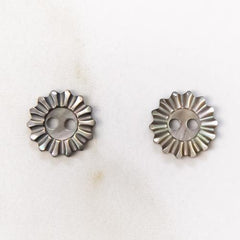 Black Mother of Pearl Buttons 11.5 mm (No. 267)