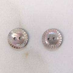 Brown Mother of Pearl Buttons 11.5 mm (No. 180 )