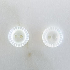 White Mother of Pearl Buttons 11.5 mm (No.180)
