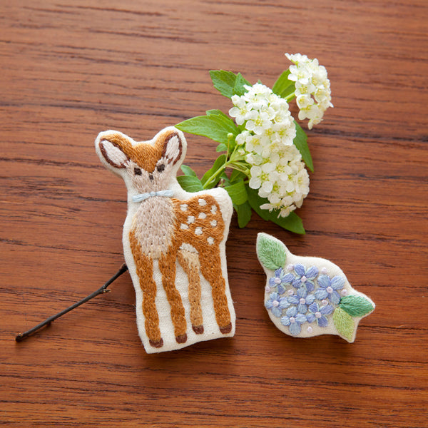 Chicchi Deer & Flowers Pin Kit
