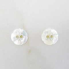 White Mother of Pearl Buttons 11.5 mm (No. 500)